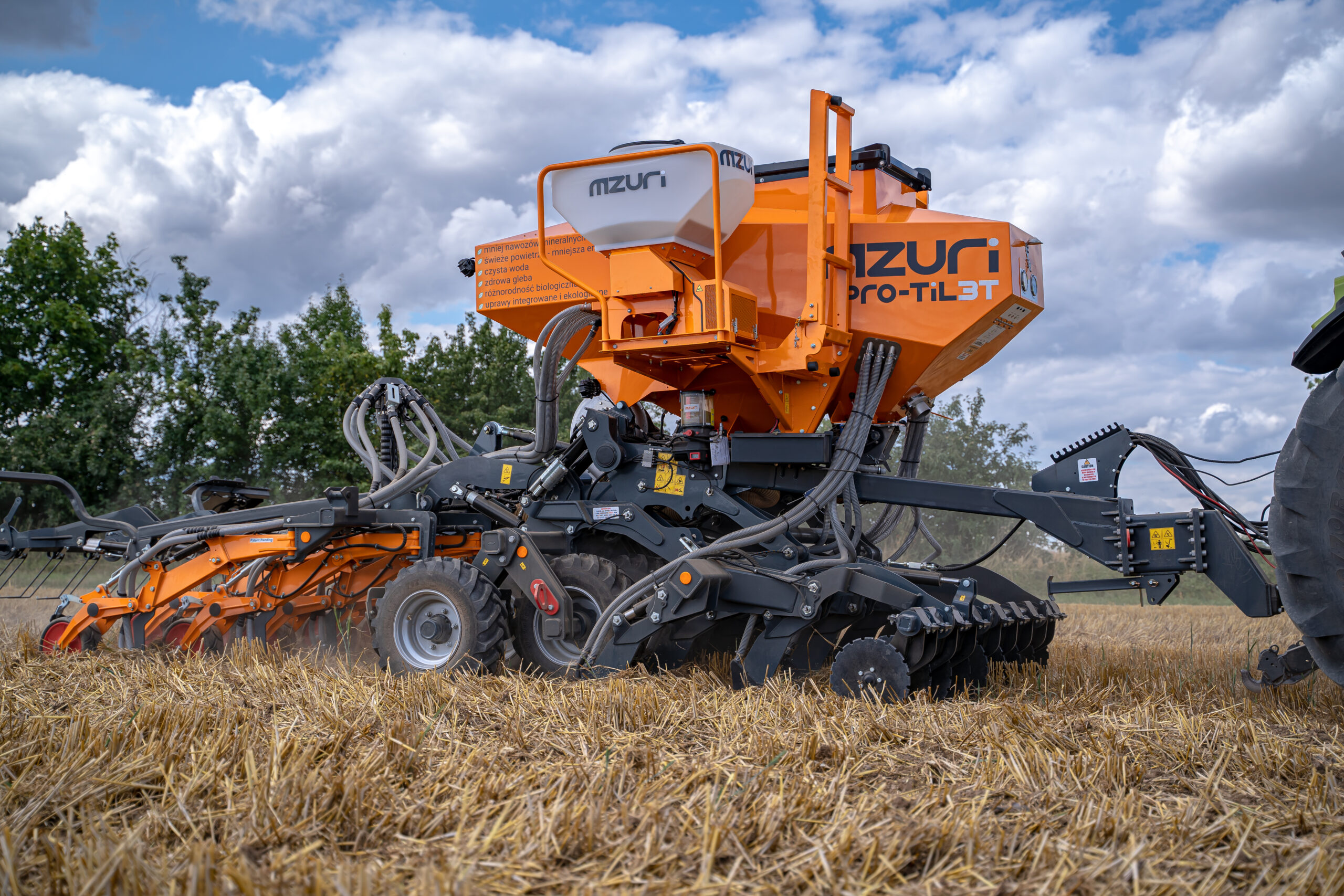 Agregat do Uprawy Pasowej MZURI PRO-TIL 3T | Pasowy, STRIP-TILL